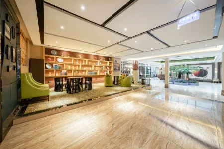 Xingren V Plus Boutique Theme Hotel Отели в г. Синжэнь