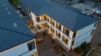 Floral hotel · Wutai Mountain Duicuige Homestay - วิวภูเขา