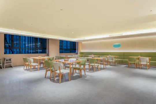 JI Hotel (Karamay Youjian North Road Food Street) Отели в г. Карамай