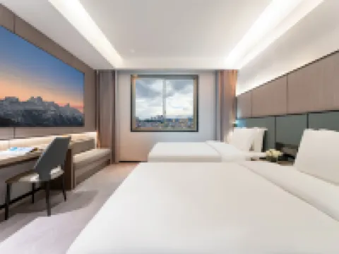 โรงแรมวีเชอ ผู่เจียง (จัตุรัสประชาชน) โรงแรมในผู่เจียง