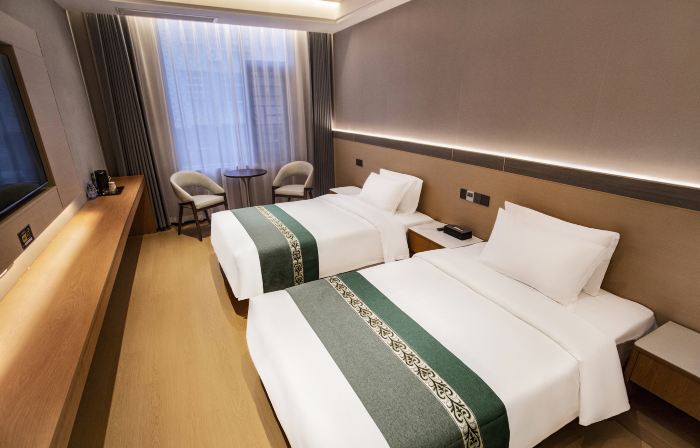 Baowan Business Hotel (Xiushui Liansheng Shopping Plaza)