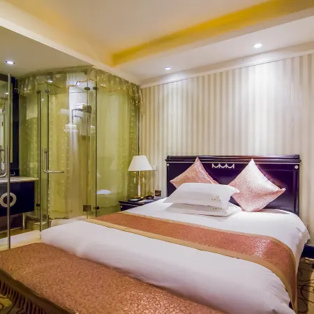 Financial Grand Hotel (Wuma Road) Отели в г. Шуаняшань