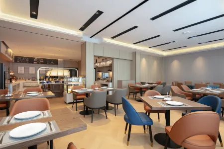 Kyriad hotel version 3.0 Huaihua High-speed Railway South Station Wanda Plaza Branch Отели в г. Хуайхуа