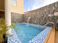 Pavona Maldives