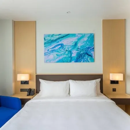 Cam Ranh Beach Resort – 5 Mins to Airport