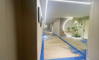 Danyang Binjiang Business Hotel