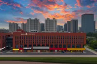 Jinjiang Hotel (Zhengding International Exhibition Center Olympic Sports Center) - parking