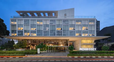Morrissey Hotel Residences