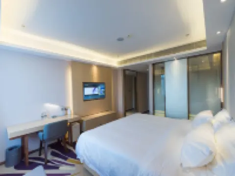 潮漫酒店（廈門中山路步行街鎮海路地鐵站店） 廈門酒店