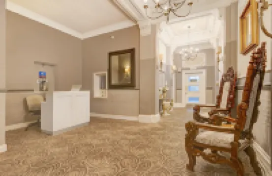 Liverpool Aigburth Sefton Park Hotel By Belvilla