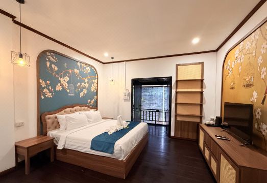 방비엥 야시장 인근 풍경