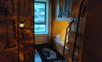 Ximo Hostel (Guiyang Fountain Pool Subway Station Taiping Road Internet-famous Street)