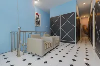 RedDoorz near Mayapada Hospital Surabaya