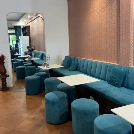 Petit Espace Boutique Hostel