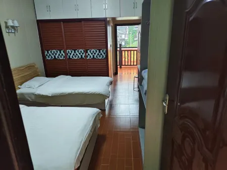 Nanjiang Xianglong Summer Resort Farm Stay Отели в г. Наньцзян