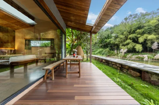 Zhangjiajie Yexi Riverside Holiday Camp