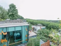 Sky Hill Villa Surattthani 鄰近波塔瓦寺的酒店