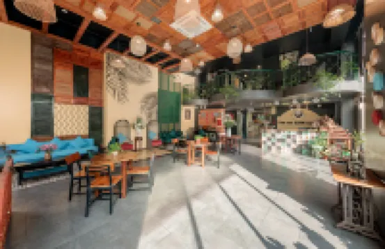 Tam Coc Lion Kings Hotel Ninh Binh Hotels near Bich Dong Pagoda