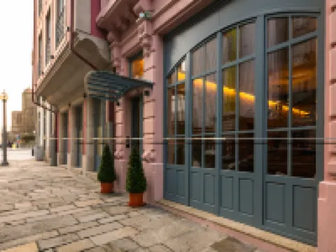 Porto River Infante 路易一世大橋附近的飯店