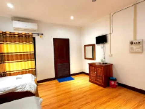 Vang Vieng Global Hostel Hotel a 