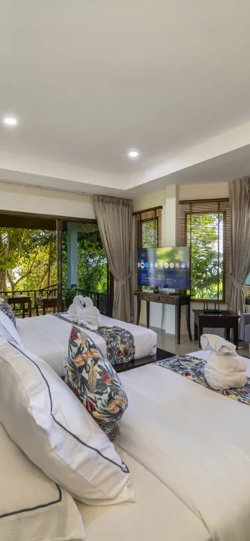 ห้องดีลักซ์วิลล่าอพาร์ทเมนต์ พักได้ 3 คน วิวทะเล พร้อมระเบียง