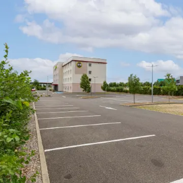 B&B Hotel Chartres Oceane