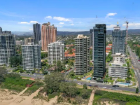 ブルバード ノース ホリデー アパートメンツ ブロードビーチのホテル