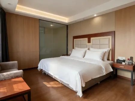 Super 8 Hotel Guang'an Linshui Longtai Shopping Mall