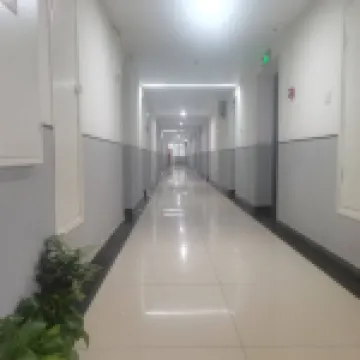 Yijia B&B (Wuyi Square IFS International Financial Center) Hotels near Fire Palace