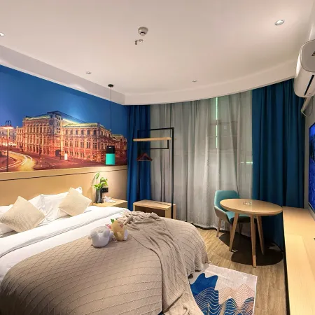 Longzhou Aishang Sunshine Hotel