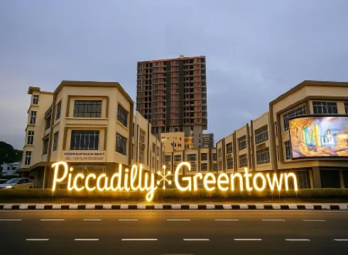 Piccadilly Greentown Premium Suites by IWH Suites
