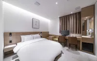 Ansan Luem Hotel - Motels