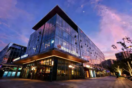 Zhoushan Liyi Jiating Zhihua Hotel (Xincheng Passenger Station)