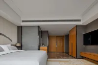 the Star Hotel - parking