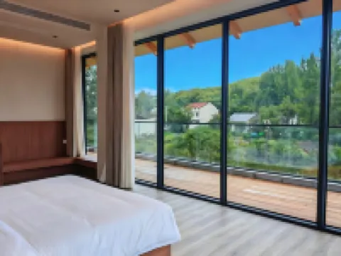 Luming Mountain Lodge