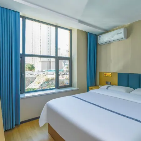 Li  Feng  Homestay