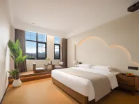 婺源方糖飯店(高鐵站萬達影城店) 婺源站附近的飯店