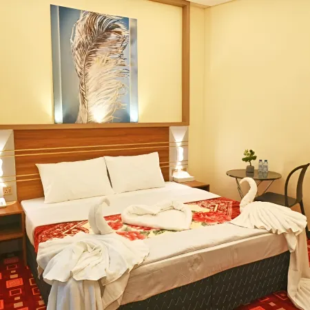 Tanha Palace Hotel