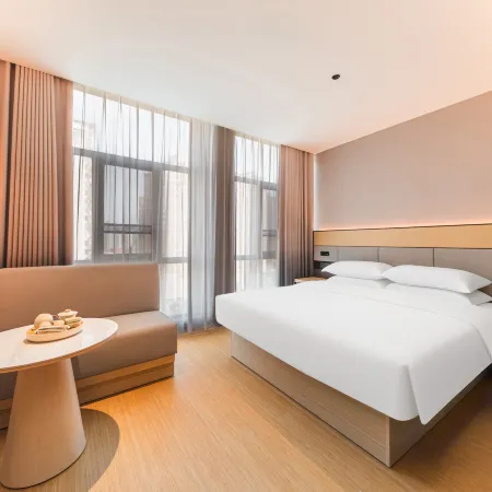 Rusenbao  Select  Hotel（Xiamen Haicang District Government Branch)） Отели рядом с достопримечательностью «Мост Хай Кан»