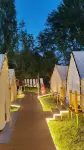 Starry Sky Grand Hotel (Tree of Life Filming Location) - bar