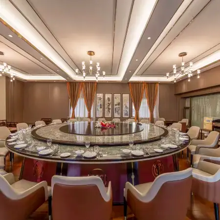 Baiyin Hotel