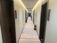 Ant E-Sports Hotel Hotels in Gaoyi