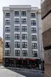 Heya Hotel - parking