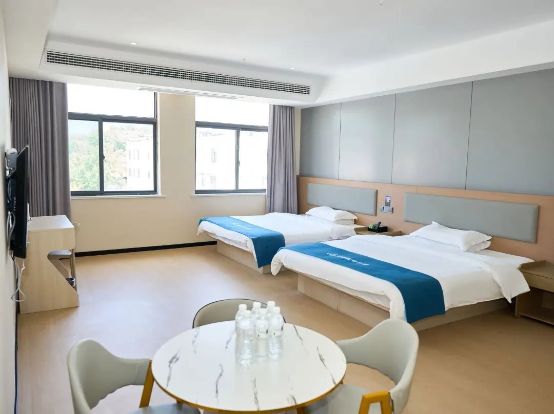 Home Inn Huayi Selected Hotel - Lianyungang