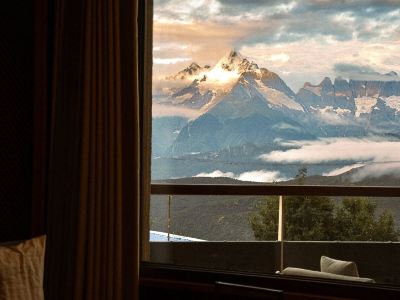 LOSTVILLA(Deqin Meri Snow Mountain)