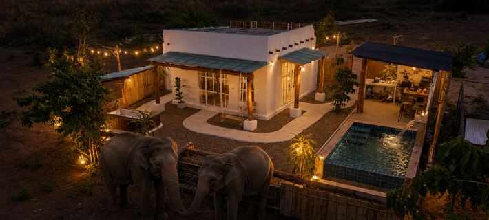 Elephant pool villa maetang chiangmai Hotel a Distretto di Mae Taeng
