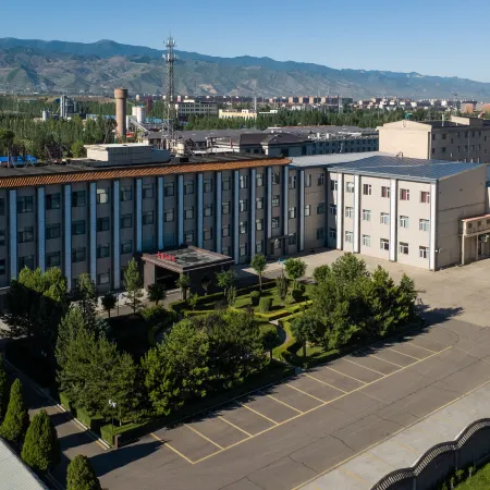 Wutaishan Hotel (Fanshi Wutaishan Railway Station)