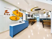 Two Horses Hostel - bar