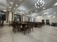 Jiugong Mountain Yunqi Hotel - Morgenmad