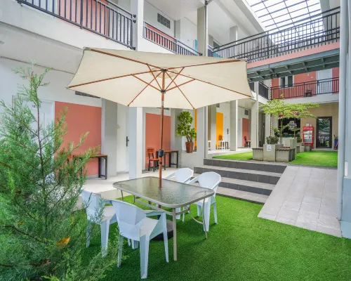 SANS Stay Onengan Inn Salatiga Hotels in Sidorejo
